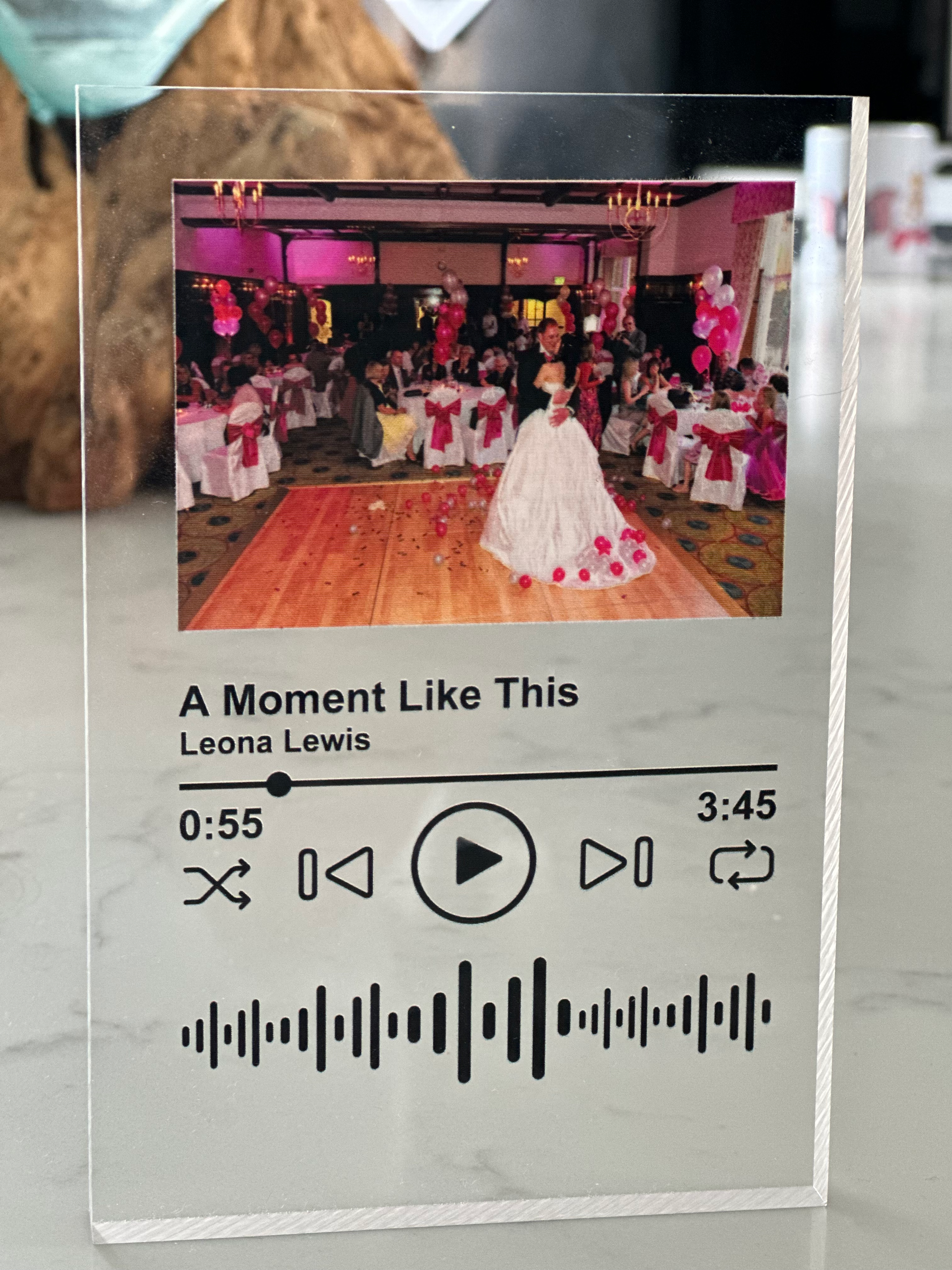 Stunning Personlised Wedding Gift
