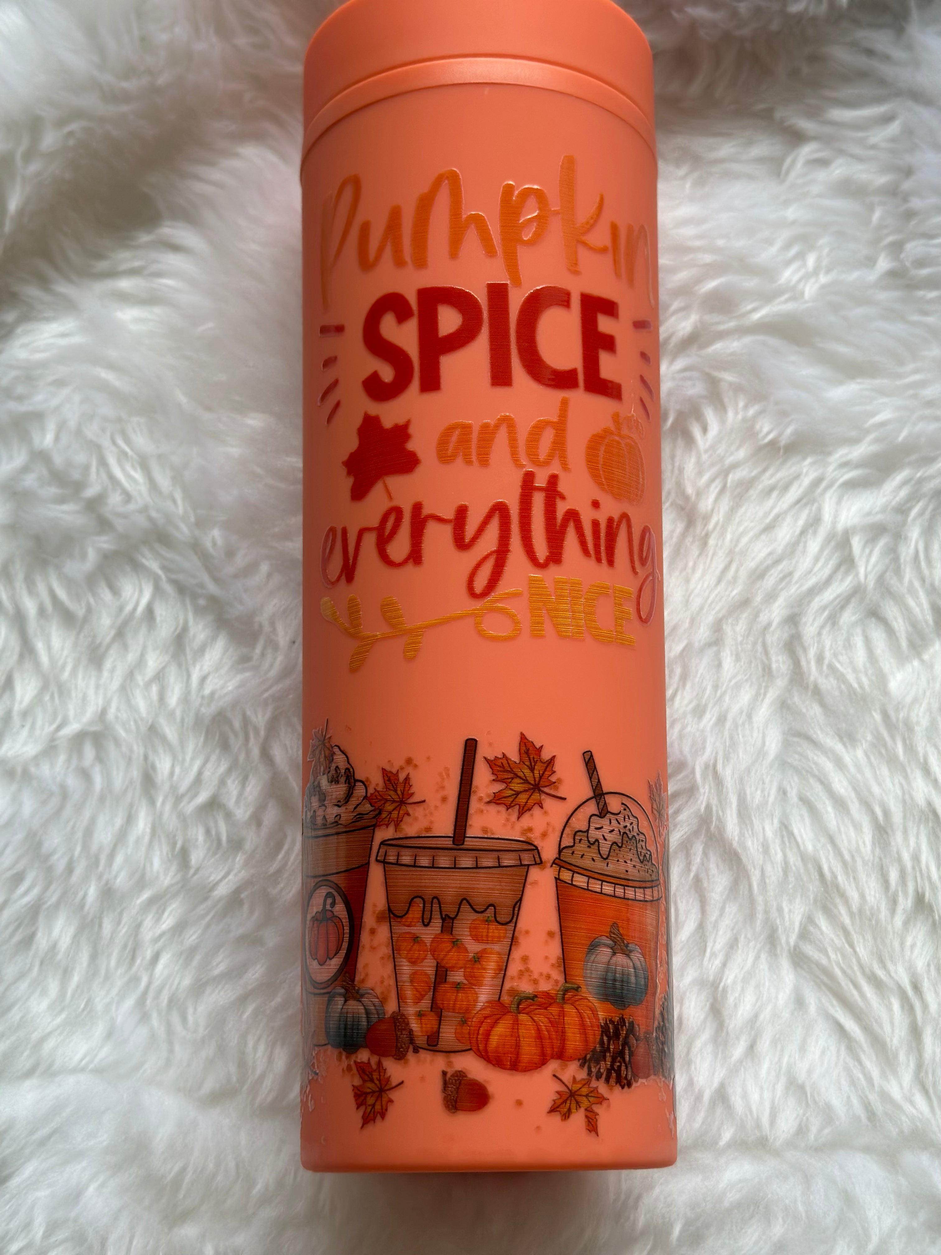 Stunning personlised  hand made autumn skinny tumbler, with lid and straw.